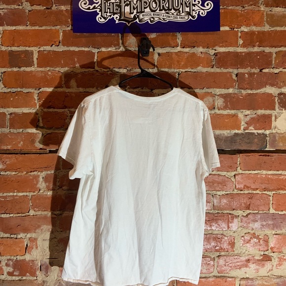 AAliyah large white graphic vintage T-shirt - Picture 4 of 4